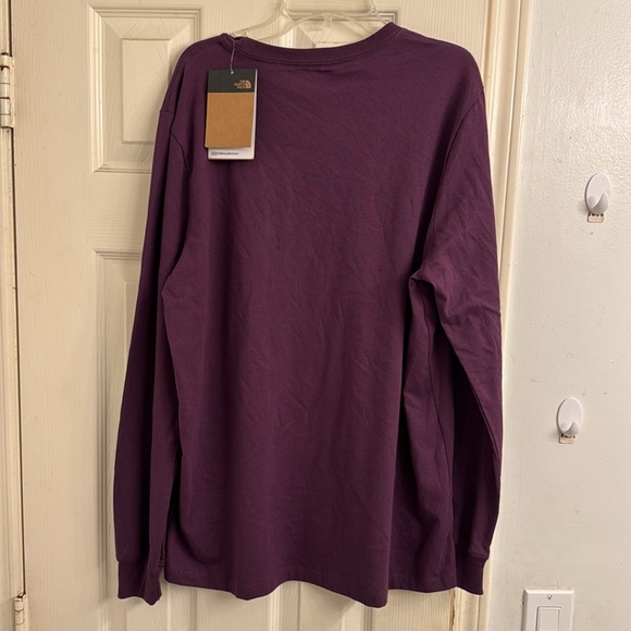 The North Face Women’s Long Sleeve Shirt - Picture 4 of 5
